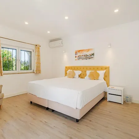 Casa Tambeim Montinhos da Luz