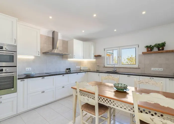 Casa Tambeim * Montinhos da Luz