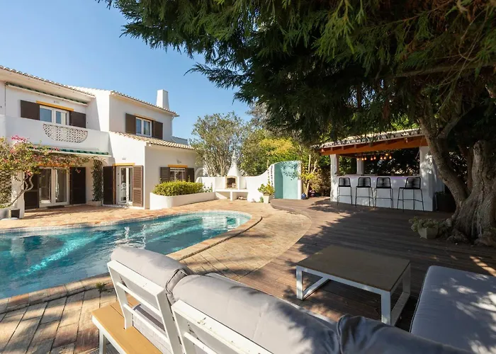 Casa Tambeim Montinhos da Luz